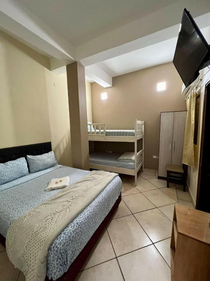 Hotel Catedral 埃斯特城 外观 照片